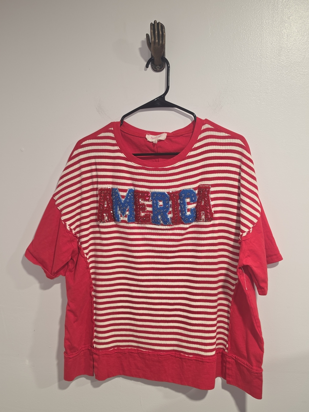 Peach Love California Red White Striped Sequin 'AMERICA' Oversized Boxy Tee SZ S